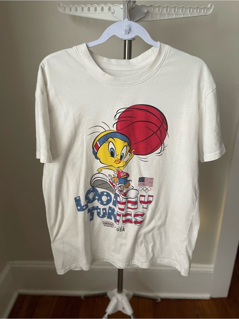 Tweety Bird Team USA White Tee | Looney Tunes | Men’s Large